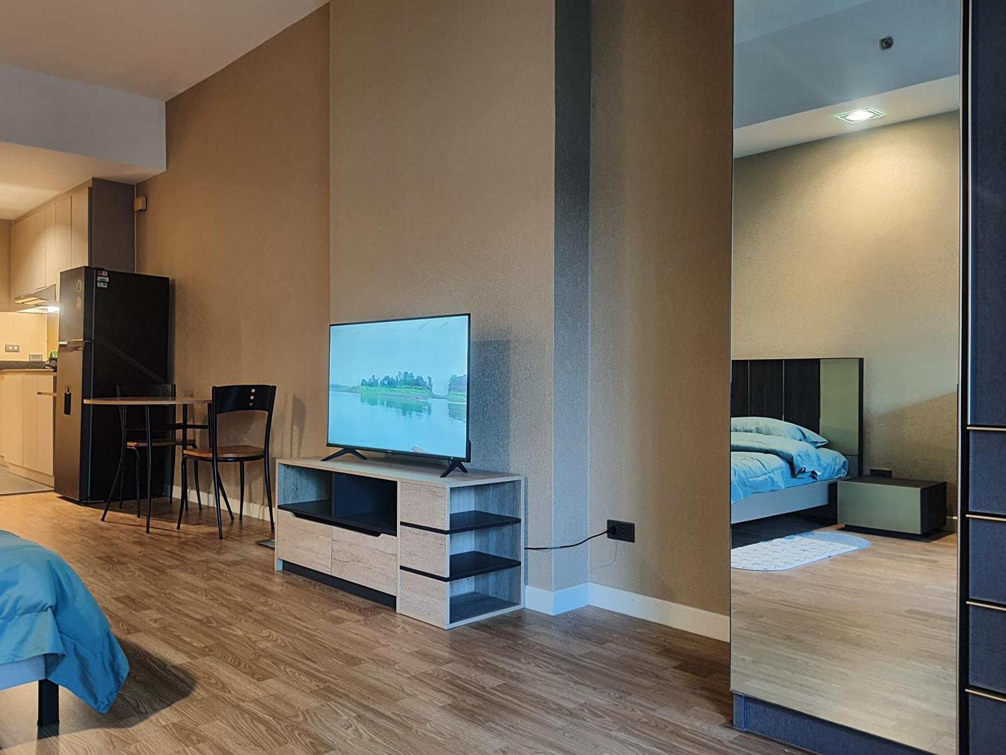 Baan Nonzee Condo Бангкок Экстерьер фото